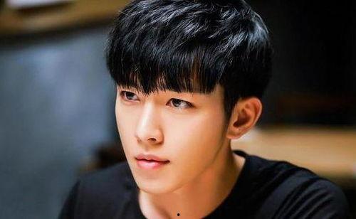 炎亚纶圈内爆料,真实与虚假的较量